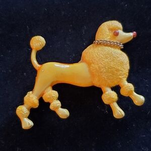 Vintage Bakelite Brooch